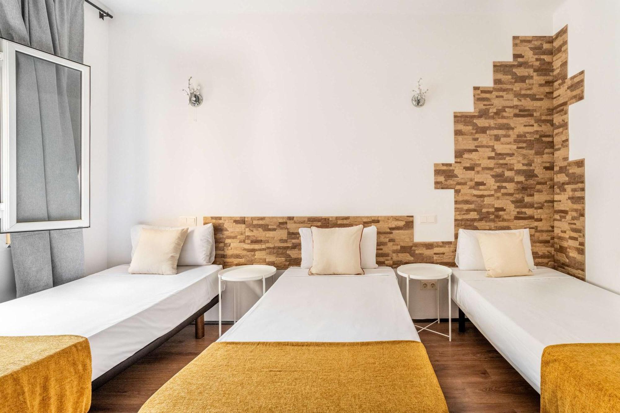 4- Bedroom In Gracia Village Barcelona